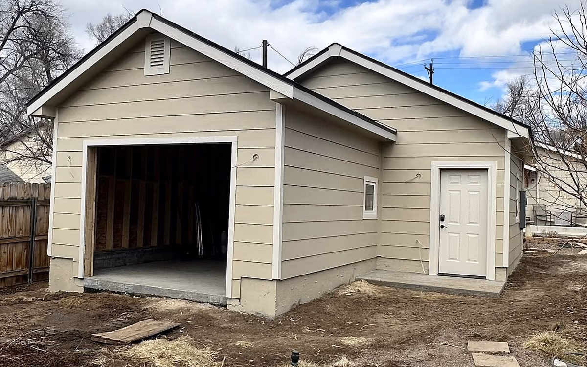 Finished 550-square-foot detached garage in Hillside